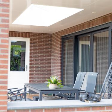 Stijlvolle vrijstaande woning en bijpassende bedrijfsruimte