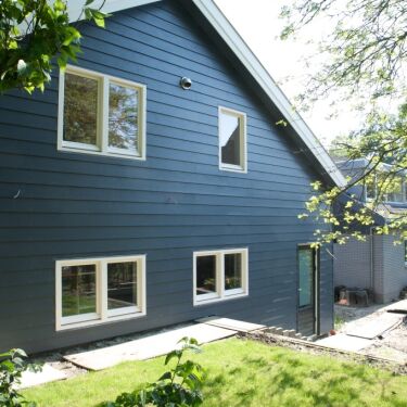 Uitbreiding woonhuis, sluis en verlenging dak bestaande woning